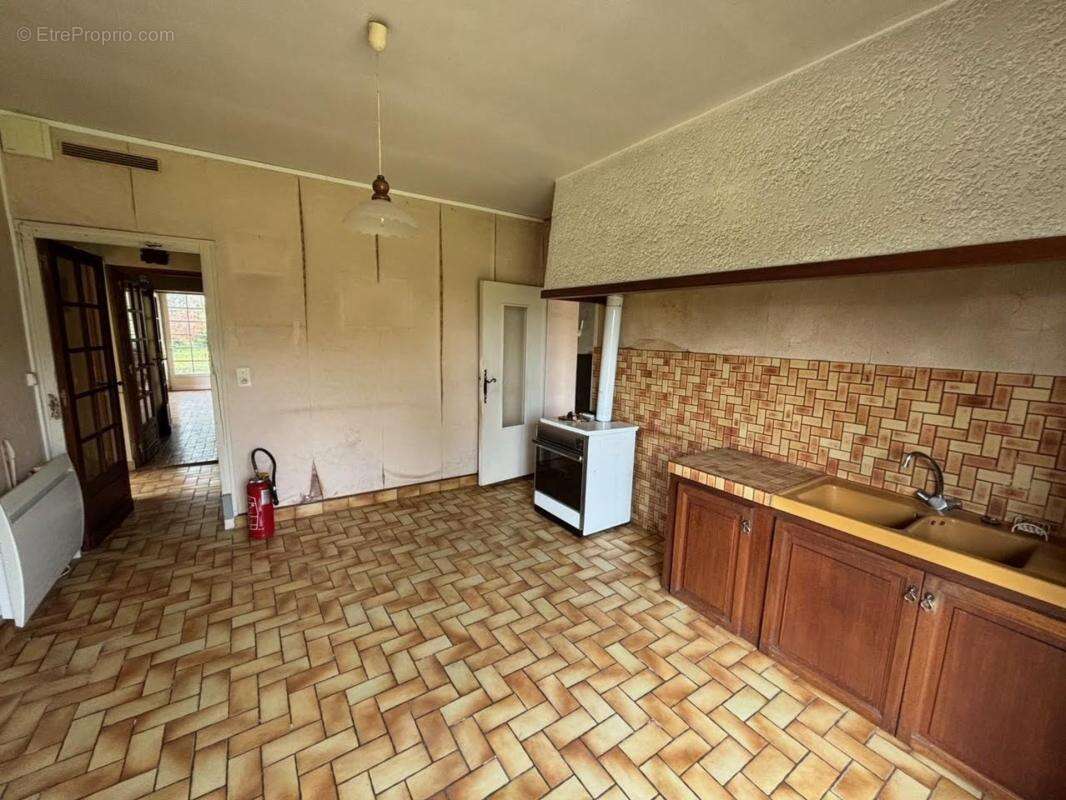 Maison à vendre 7 pièces TERCIS LES BAINS (40), avec deux terrains détachables - photo 7
