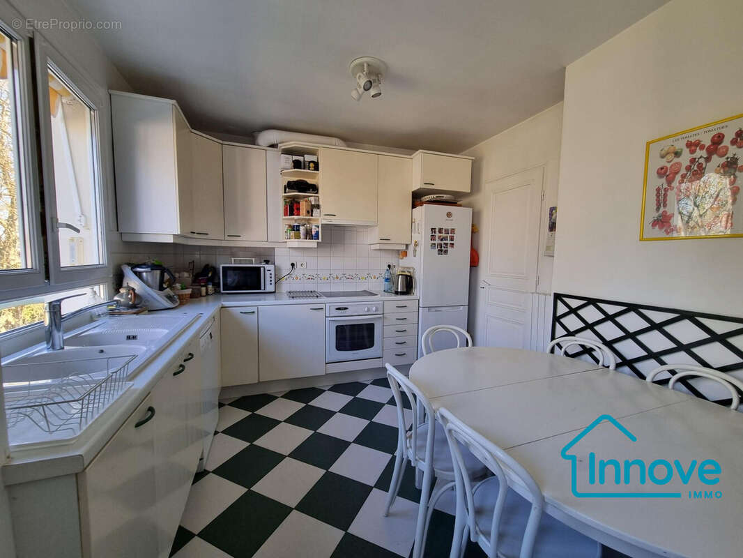 Appartement à VERSAILLES