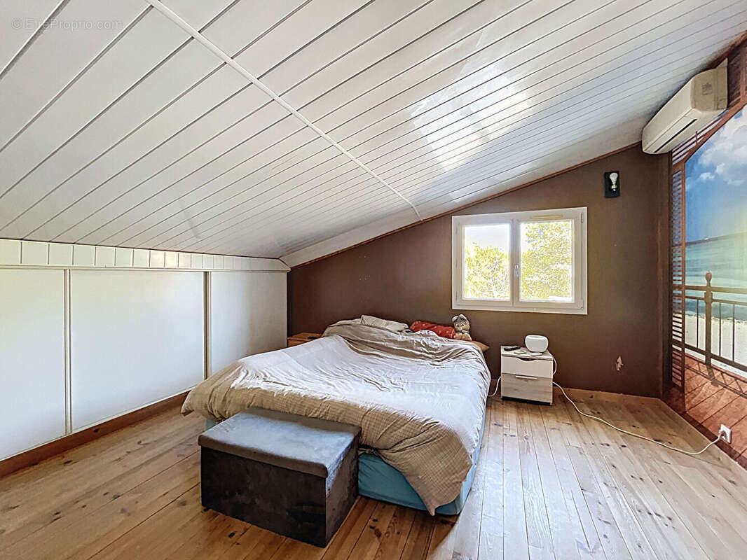 Maison à SAINT-ANDRE-DE-CUBZAC