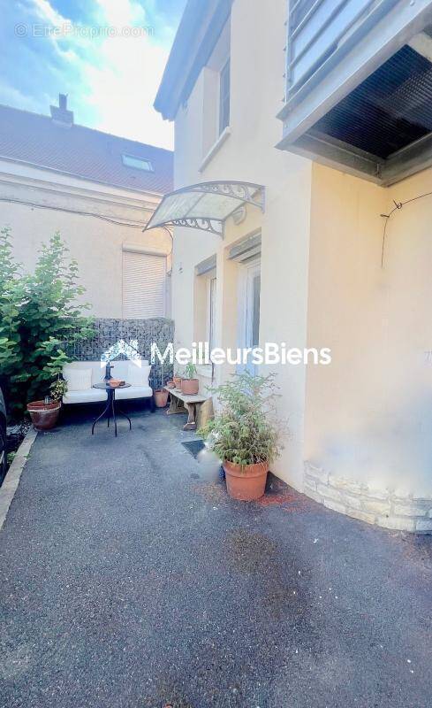 Appartement à VIARMES