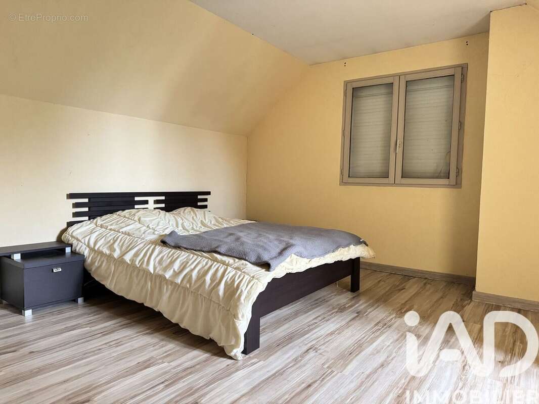 Photo 9 - Maison à QUIERS