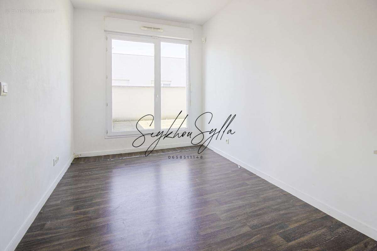 Appartement à LA COURNEUVE