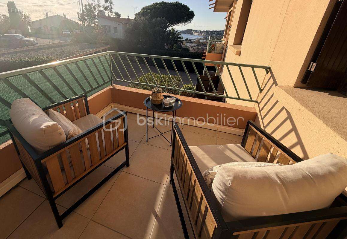 Appartement à SIX-FOURS-LES-PLAGES