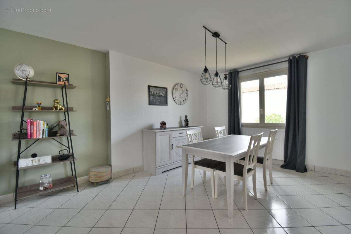 Maison 78 m² à Cholet  - photo 4