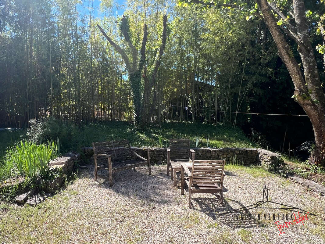 Maison à MIRABEL-AUX-BARONNIES