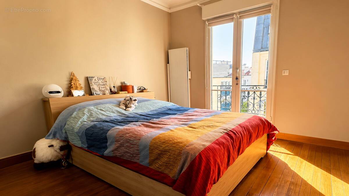 Appartement à PARIS-20E