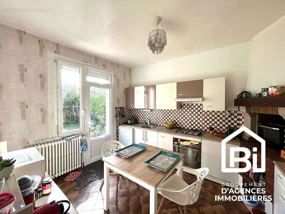 Maison à MONDEVILLE