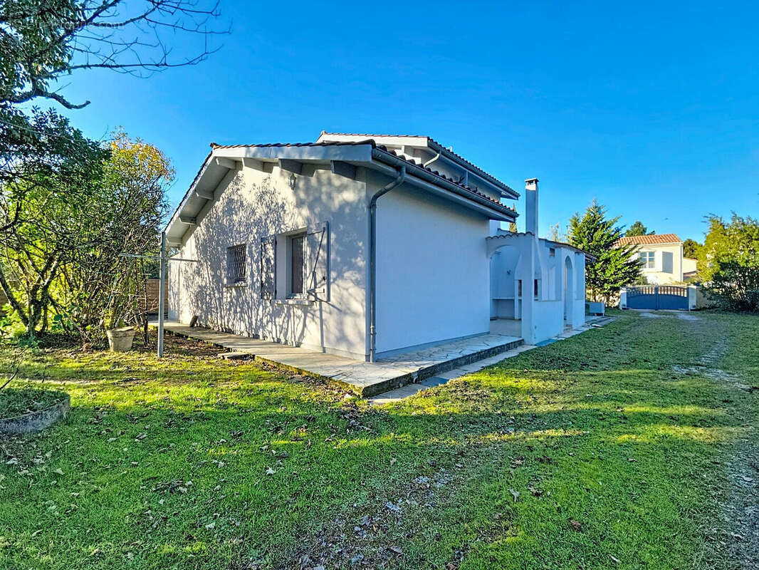 Maison à MERIGNAC
