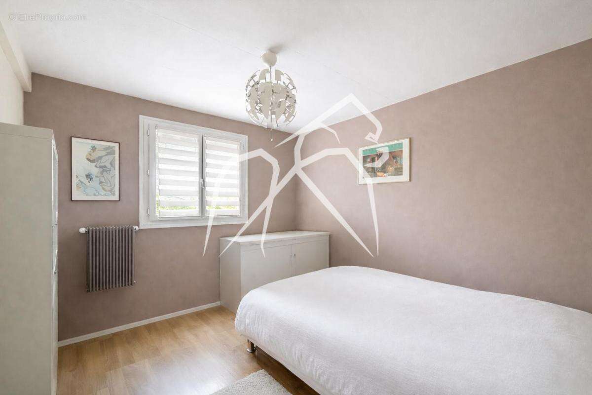 Maison à CANTELEU