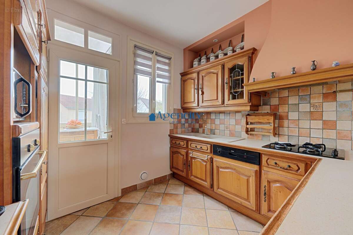 Maison à GOURNAY-SUR-MARNE