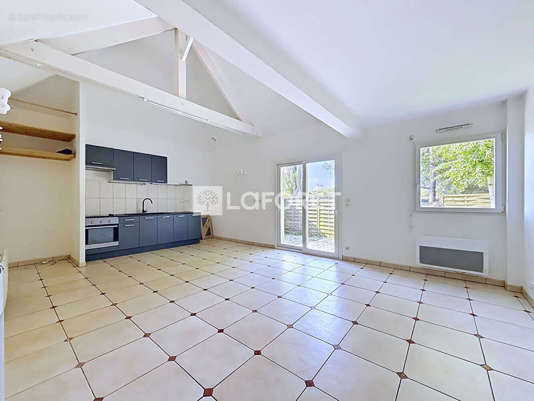 Appartement à OUISTREHAM