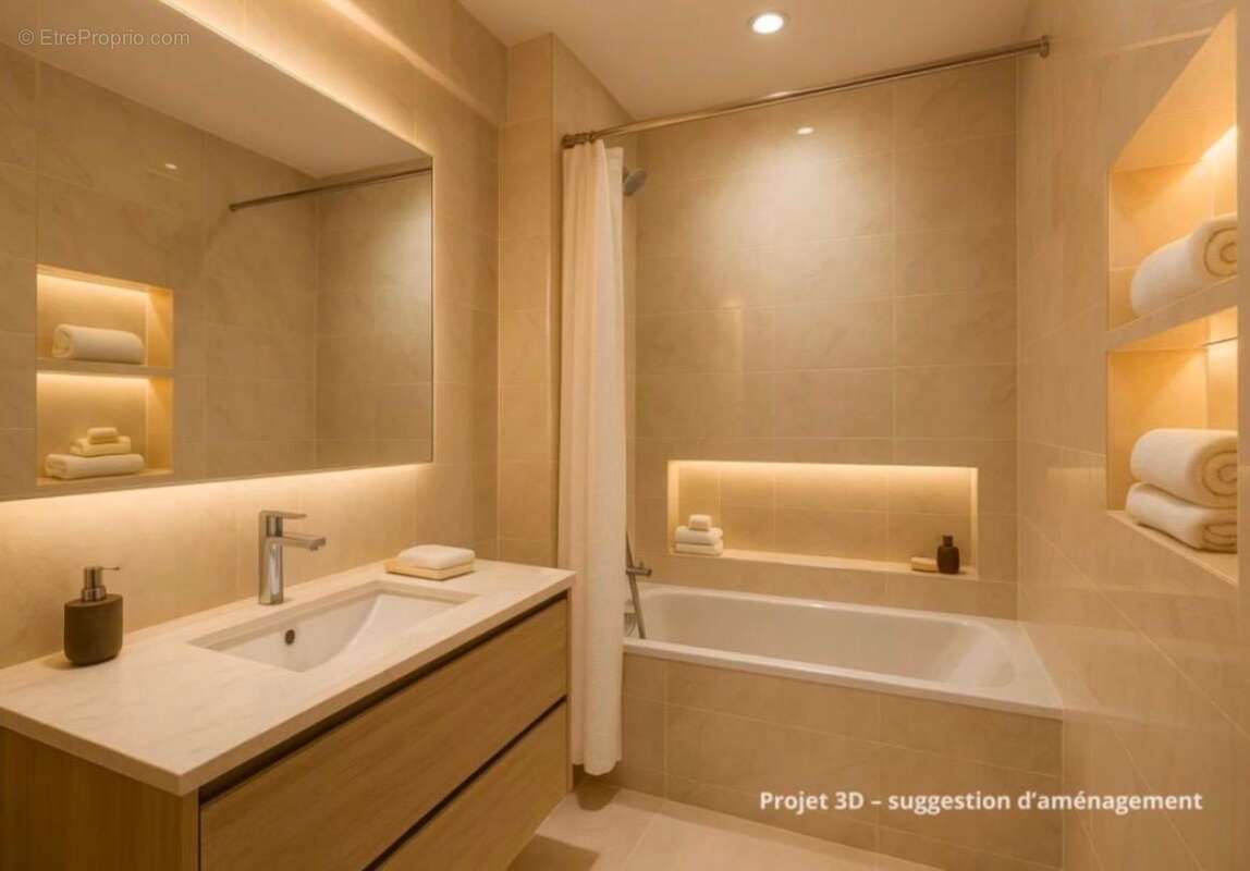   - Appartement à SAINT-LAURENT-DU-VAR