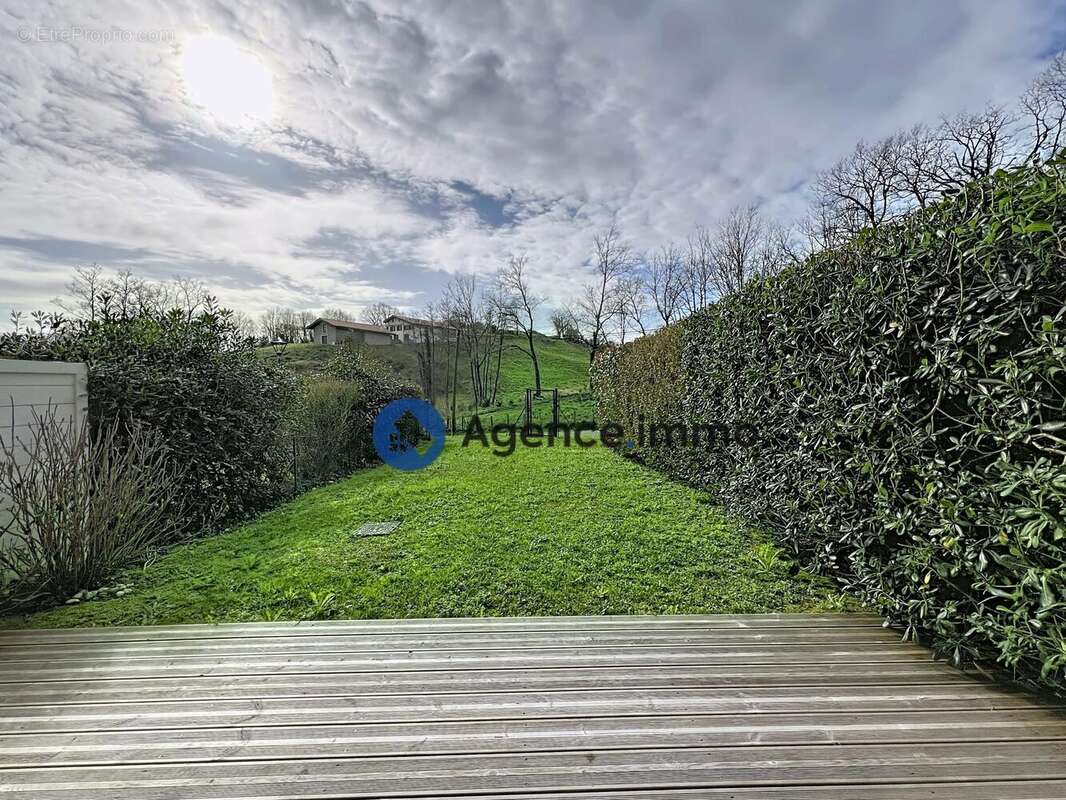 Maison 85 m² à Urrugne  - photo 2