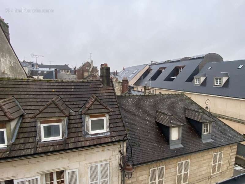 Appartement à COMPIEGNE