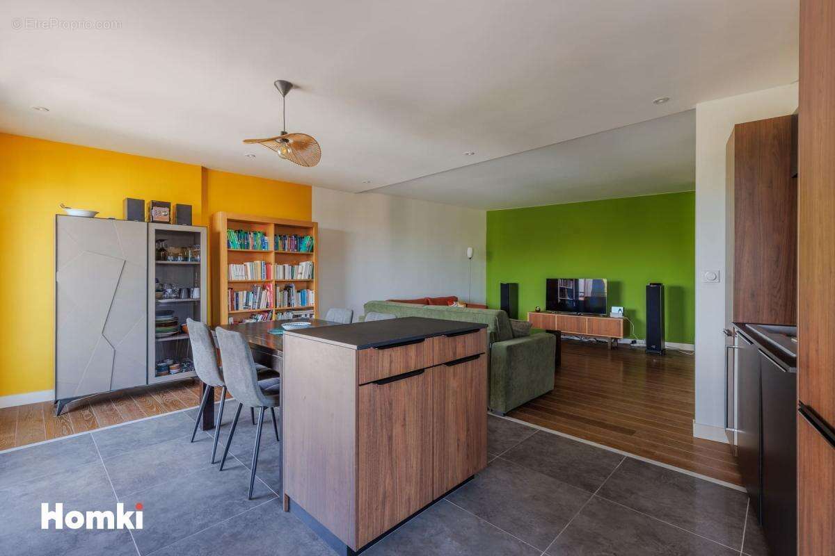 Appartement à LYON-8E