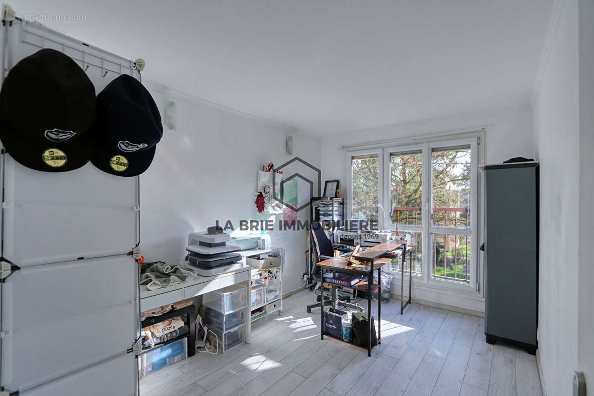 Appartement à VILLECRESNES