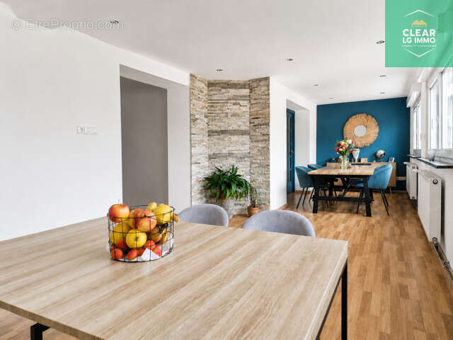 Maison à MANOM