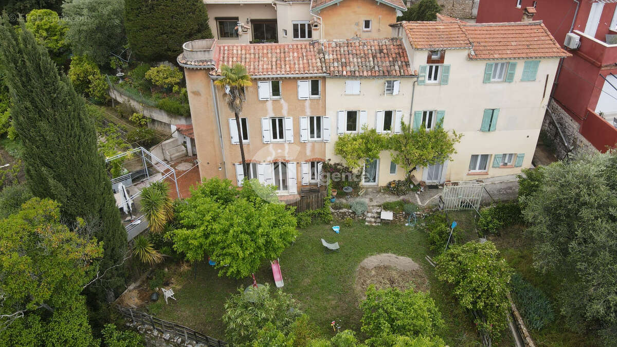 Maison à GRASSE