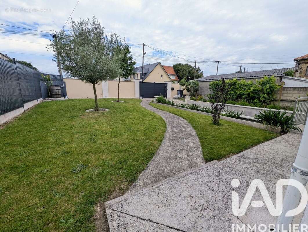 Photo 4 - Maison à OISSEL