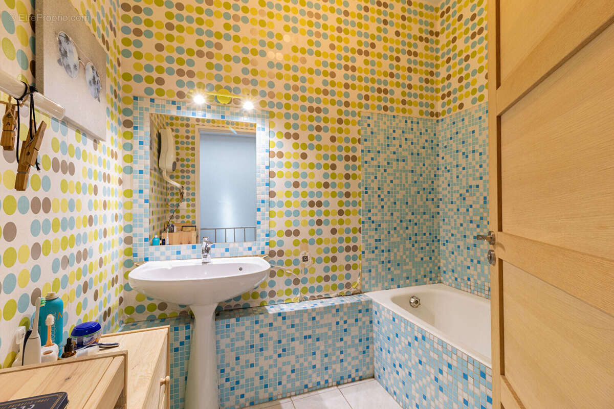 Maison à MARSEILLE-4E