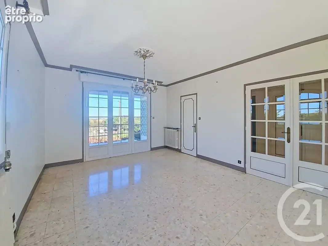 Maison 6 pièces 133 m² à vendre à Auch (32000) - photo 9