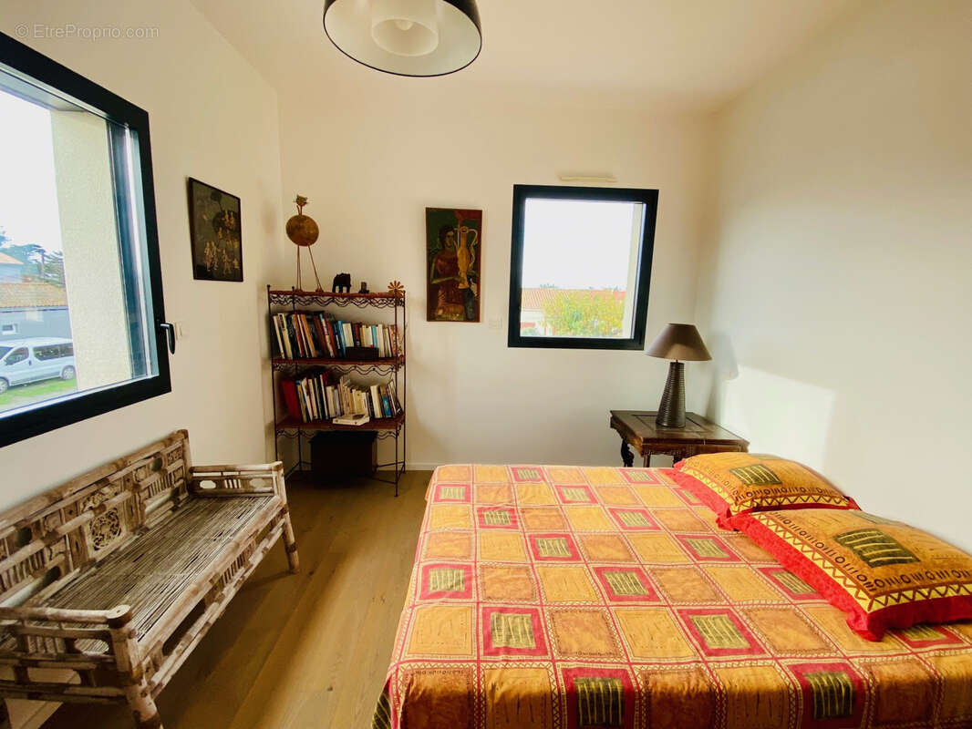 Maison à LA PLAINE-SUR-MER