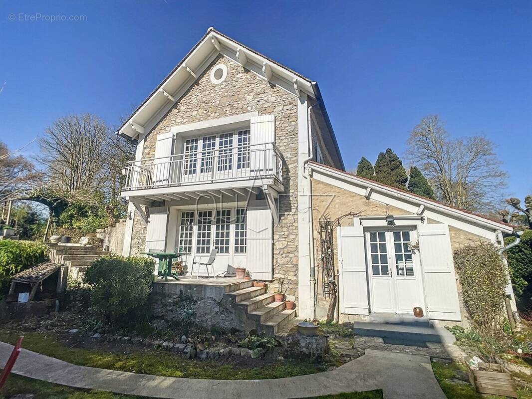 Maison à SERAINCOURT