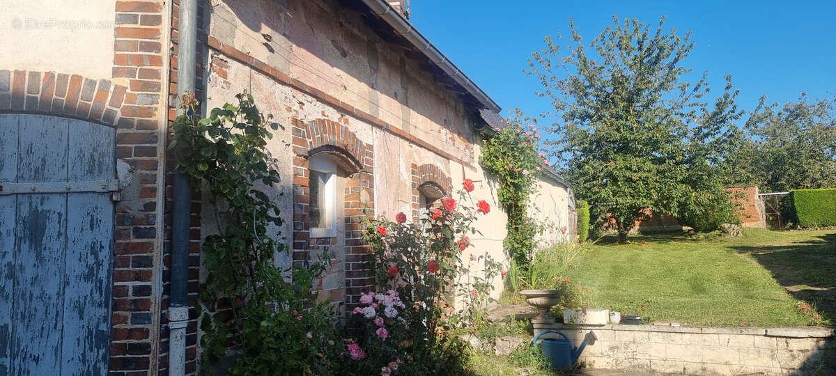 Maison à EPERNON
