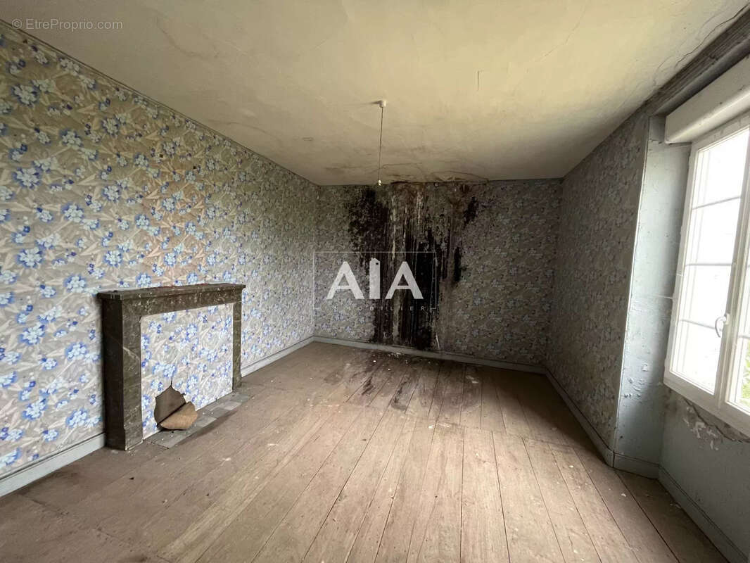 Charmante propriété à rénover avec dépendances - photo 13