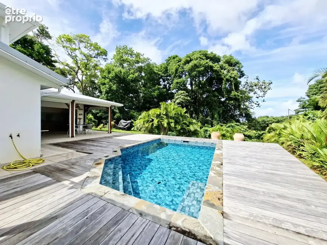 STE LUCE : Villa T4 + Piscine - photo 2