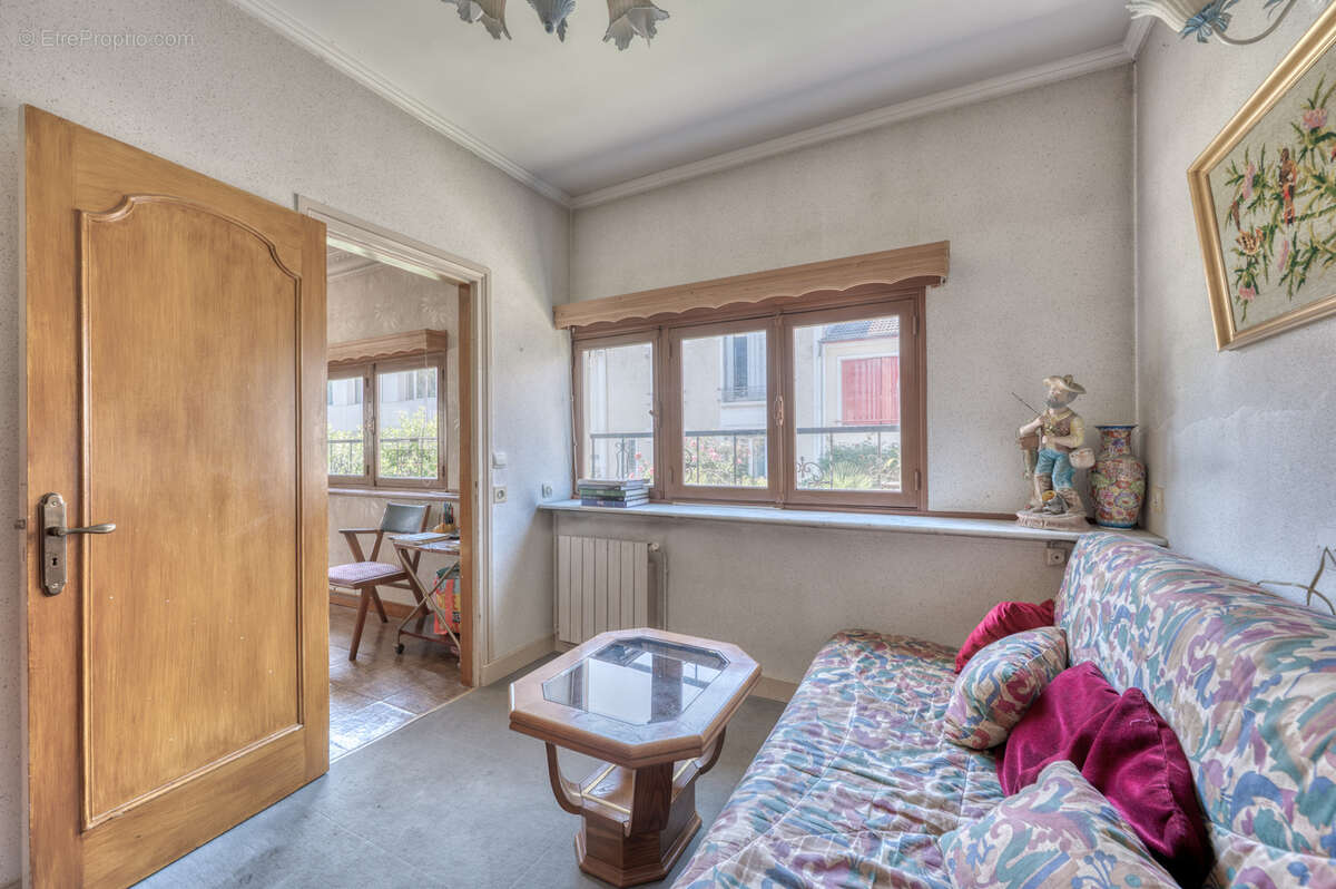 Maison à IVRY-SUR-SEINE