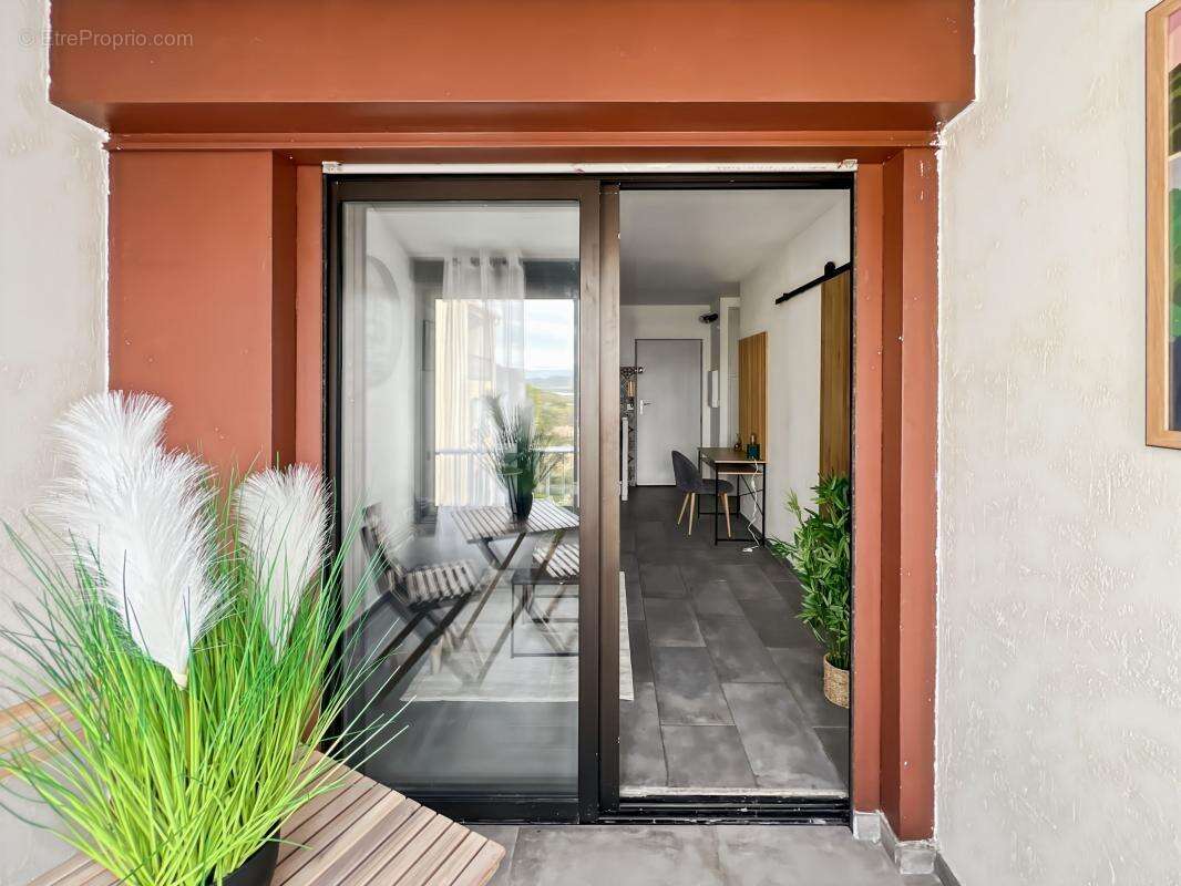 Appartement à FREJUS