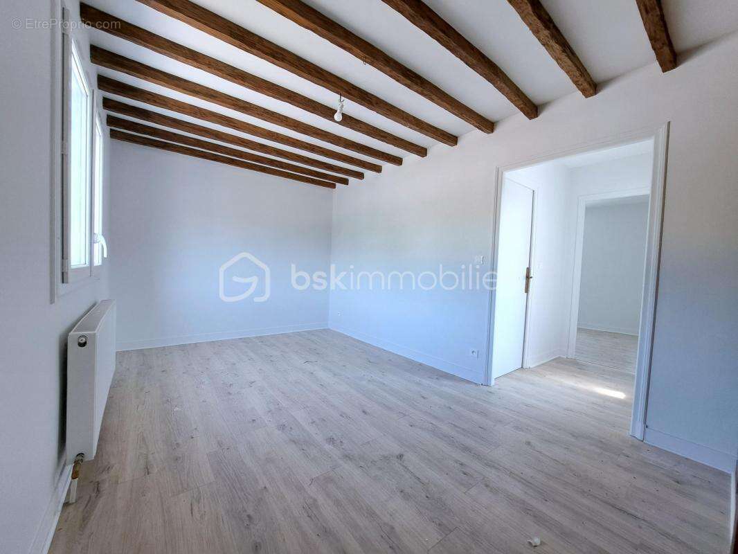 Maison à MAREUIL-CAUBERT