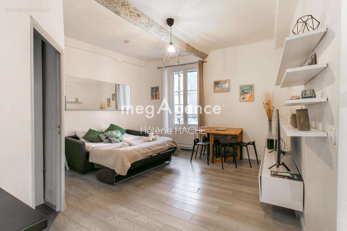 Nice CARRÉ D'OR, 2 Pièces Rénové et Climatisé. Idéal pied à terre ou investissement locatif - photo 6