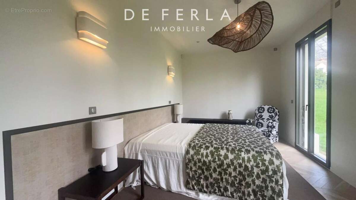 Maison à MAGNY-LE-HONGRE