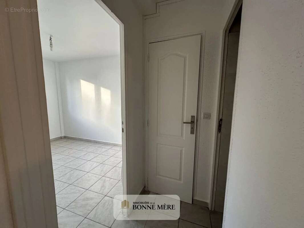 Appartement à MARSEILLE-14E