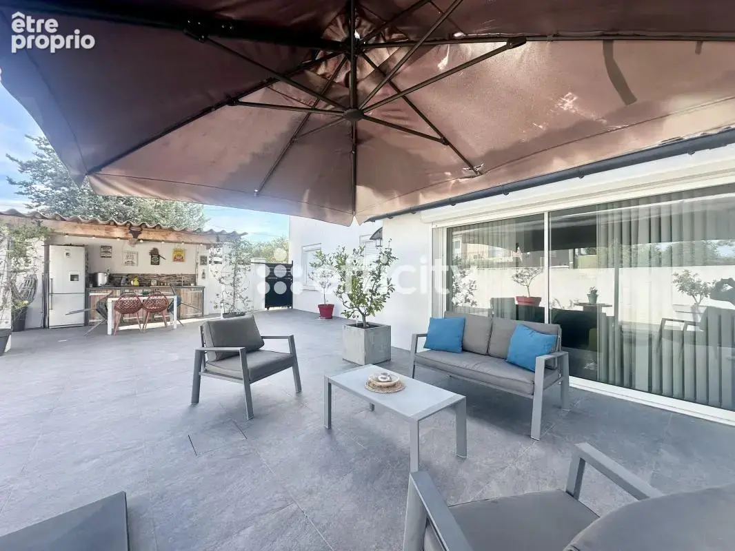 Maison 90 m² à Saint-Victoret  - photo 5