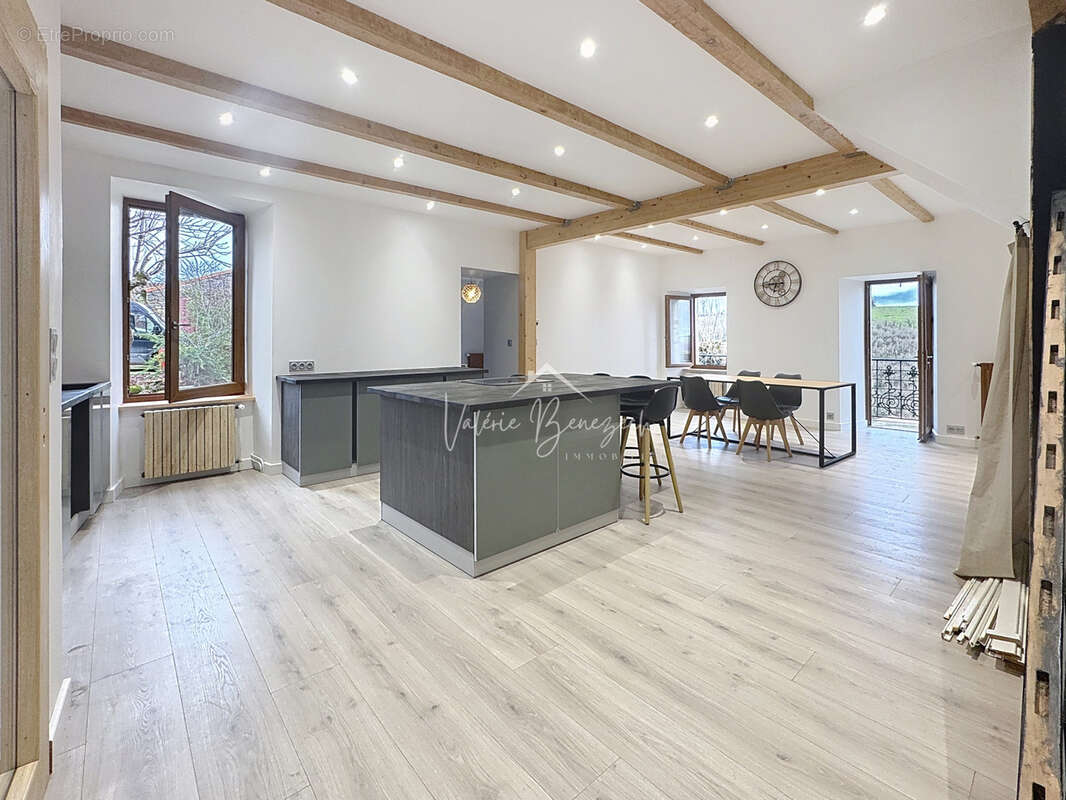 Maison à SAINT-AFFRIQUE