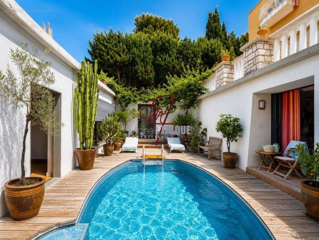 Maison 216 m² à Cassis  - photo 15