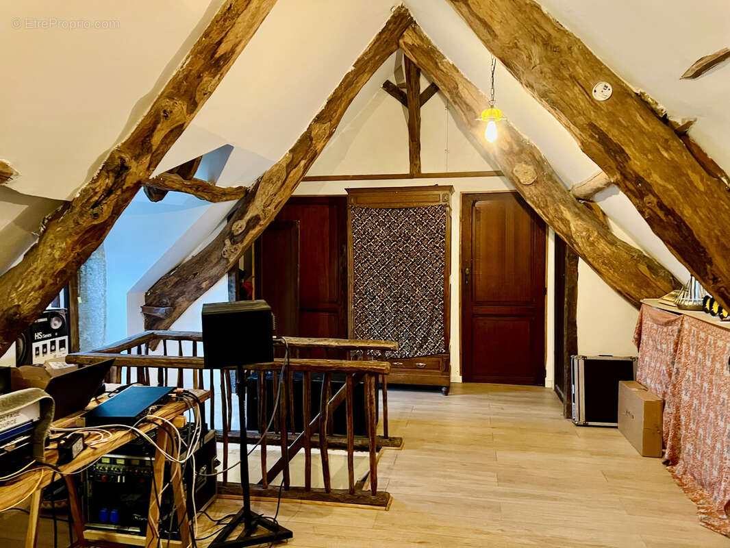 Maison à SAINT-JEAN-DE-LAUR