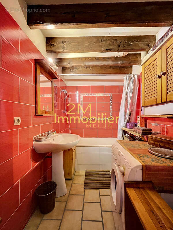 Appartement à VERT-SAINT-DENIS