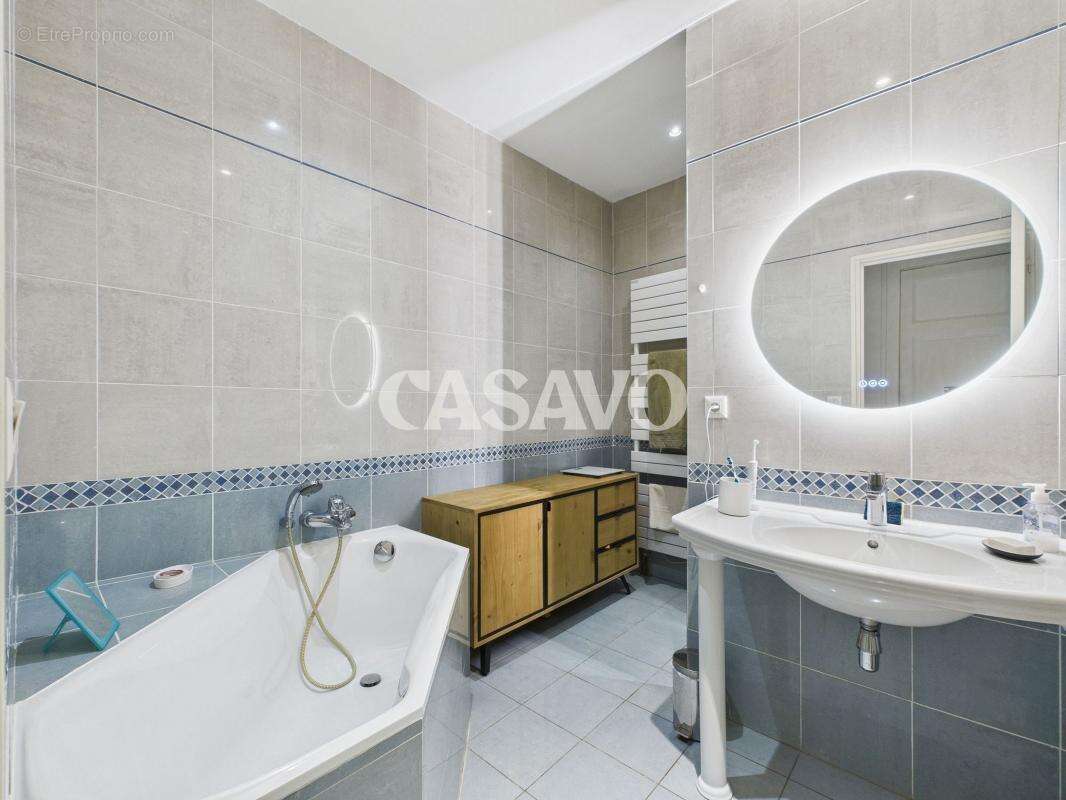 Appartement à LYON-1E