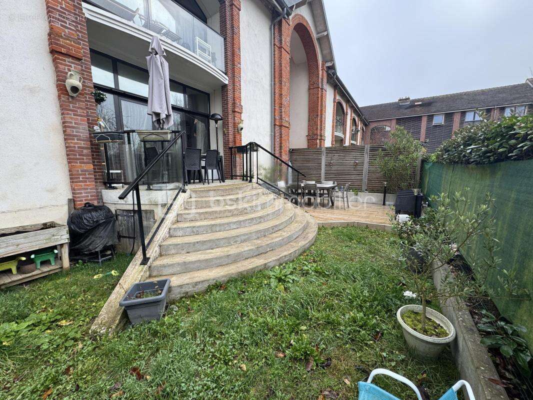 Appartement à FERRIERES-EN-BRIE