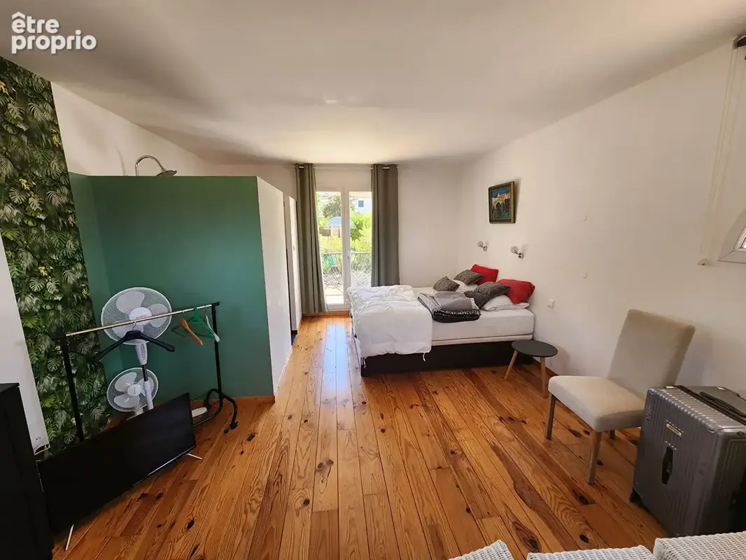 Réf :" SÉRÉNITÉ" Pavillon de type 4 avec piscine, jardin et garage - photo 9