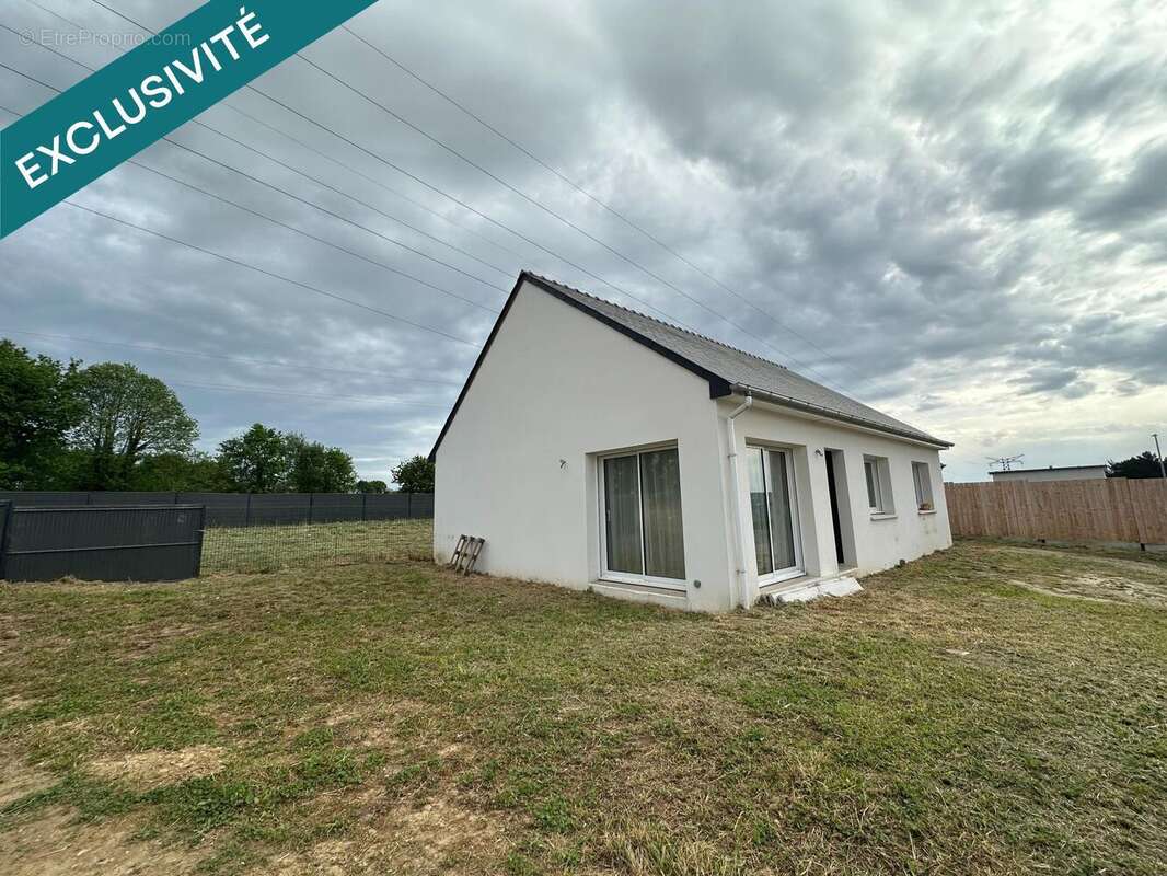 Maison 90 m² à Saint-Martin-Des-Champs  - photo 2