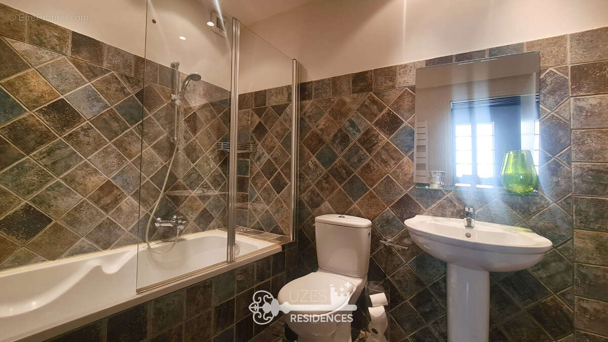Appartement à UZES