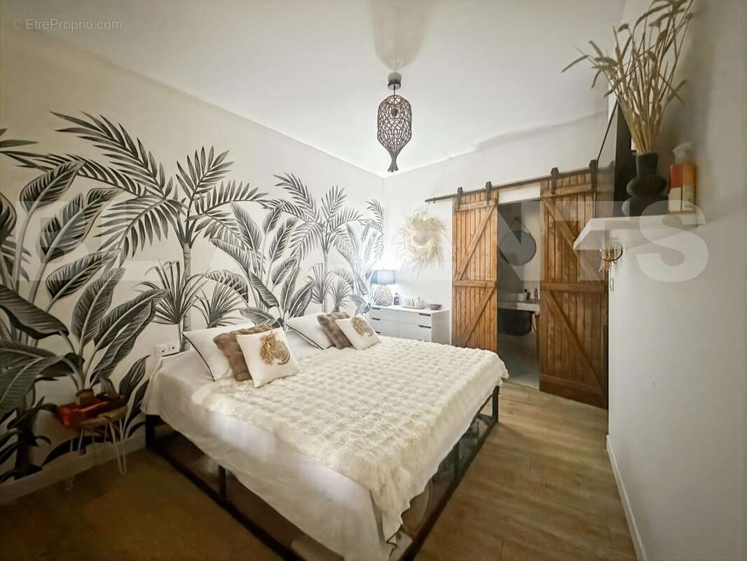 Photo 37 - Commerce à REIMS