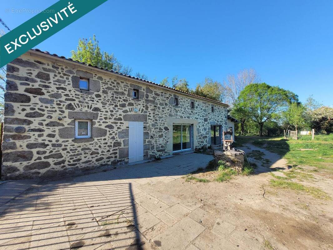Photo 1 - Maison à SAINT-AUBIN-LE-CLOUD