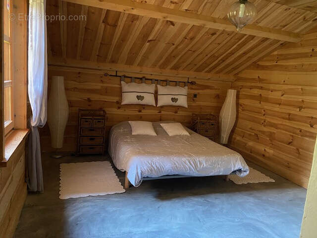 Maison à LE CHAMBON-SUR-LIGNON