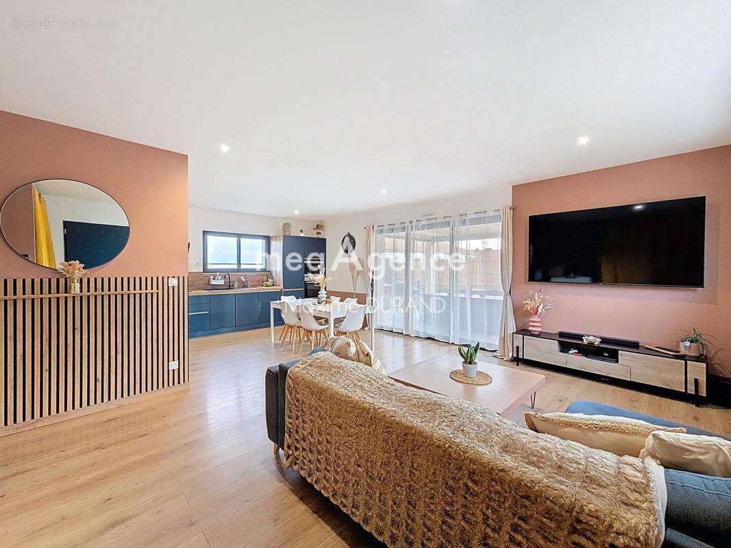 Maison à MORTAGNE-SUR-SEVRE